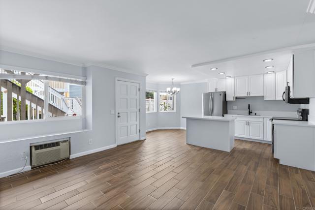 Detail Gallery Image 3 of 29 For 12616 Lakeshore Dr #3,  Lakeside,  CA 92040 - 2 Beds | 2 Baths