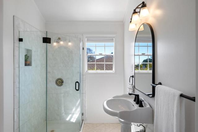 403 Santa Florita Avenue, Millbrae CA: https://media.crmls.org/mediaz/909e17ab-cb25-4af6-a490-25871c61c36f.jpg