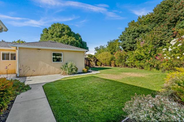 100 N Henry Avenue, Santa Clara CA: https://media.crmls.org/mediaz/909eb72f-0a3d-4ae5-a1a7-3f3aa347fd9c.jpg