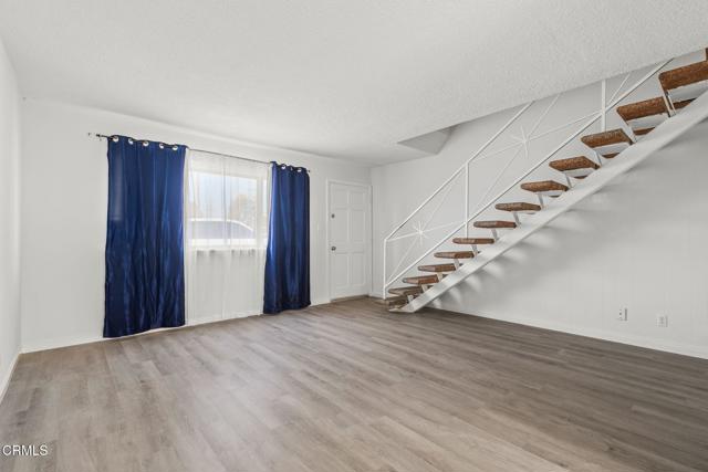 Detail Gallery Image 8 of 40 For 400 Arcade Dr, Ventura,  CA 93003 - 4 Beds | 2/2 Baths