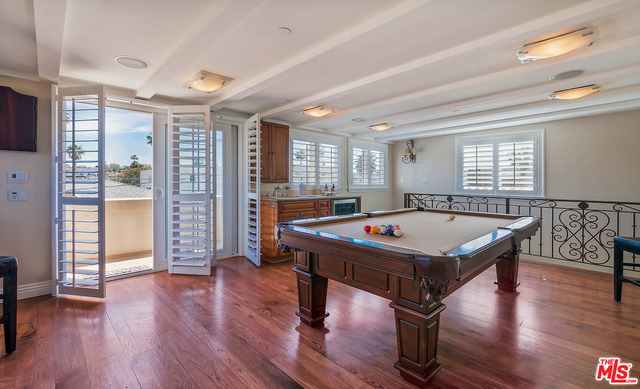 814 ESPLANADE, Redondo Beach, California 90277, 3 Bedrooms Bedrooms, ,3 BathroomsBathrooms,Residential,Sold,ESPLANADE,17205676