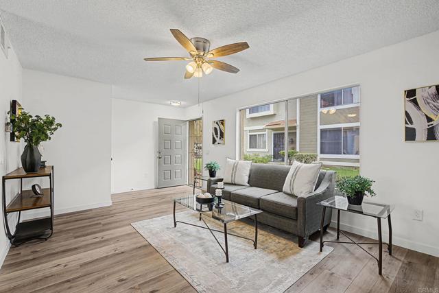 Detail Gallery Image 15 of 36 For 3025 Iris Ave #B,  San Ysidro,  CA 92173 - 3 Beds | 2/1 Baths