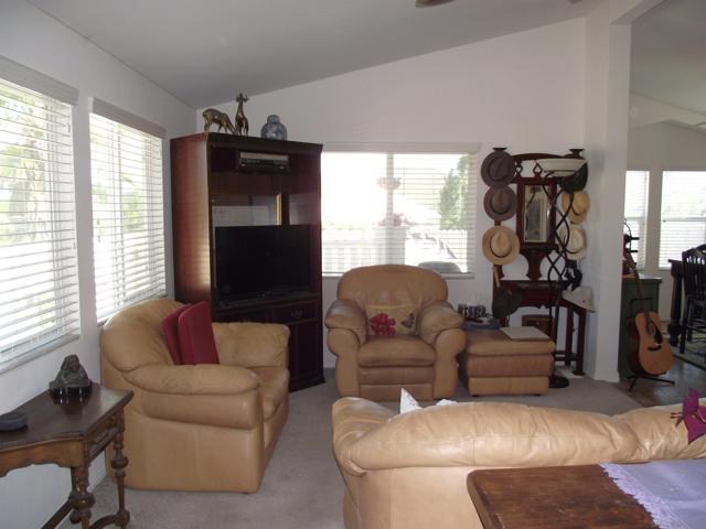 35109 Highway 79, Warner Springs CA: https://media.crmls.org/mediaz/90a12e58-949a-47f0-a9d2-a987ff871a83.jpg