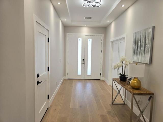 95 Centre Street, Mountain View CA: https://media.crmls.org/mediaz/90a15ac5-a6b4-4a8d-a33c-ccee968c67ff.jpg