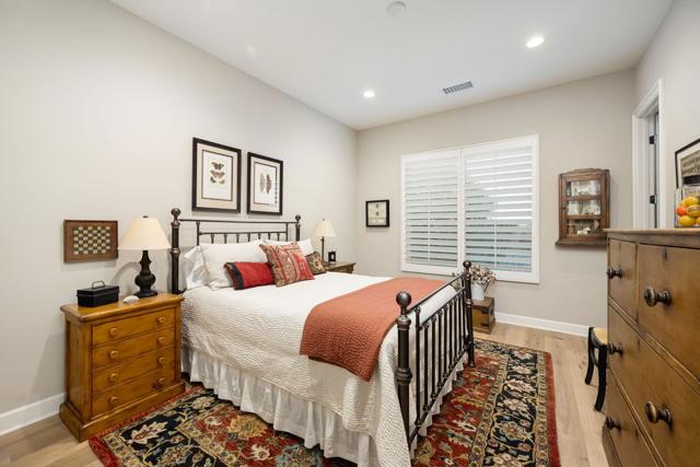 Image 44 of 67 For 55120 Autumn Valley Court