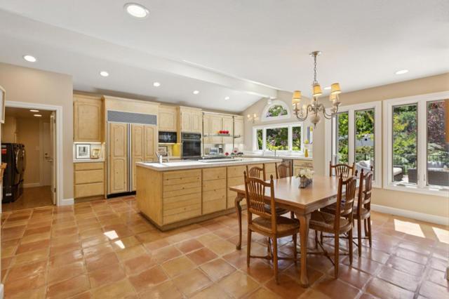 19273 Citrus Lane, Saratoga CA: https://media.crmls.org/mediaz/90a2ed4f-b9ae-4fee-b8fd-4c3271089428.jpg