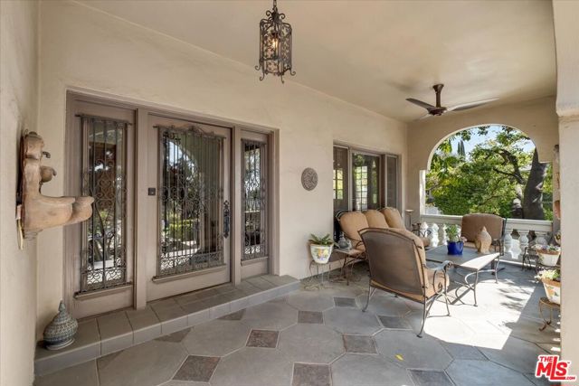 871 East MOUNTAIN Street photo 3