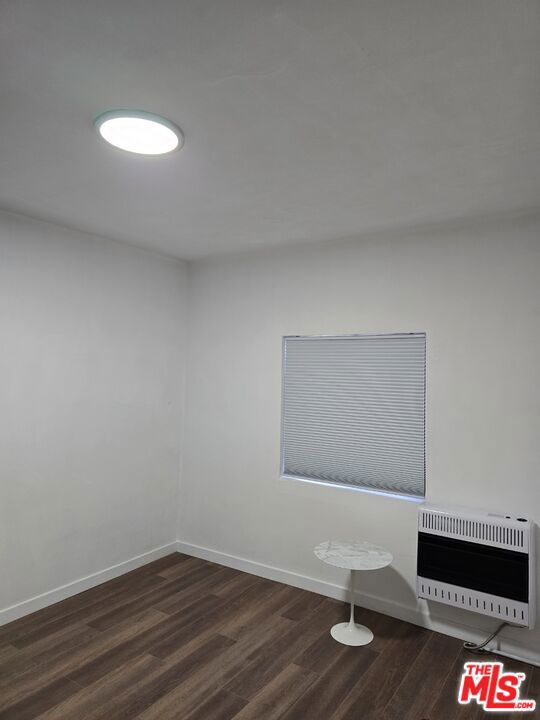 1414 S Wilton Place, Los Angeles CA: https://media.crmls.org/mediaz/90a56be0-6d99-40d1-8e55-0703b449f5e5.jpg