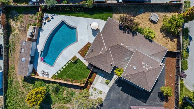2537 Orchard Street, Soquel CA: https://media.crmls.org/mediaz/90a5c15b-b8ed-4703-a45b-c75cf838d12b.jpg