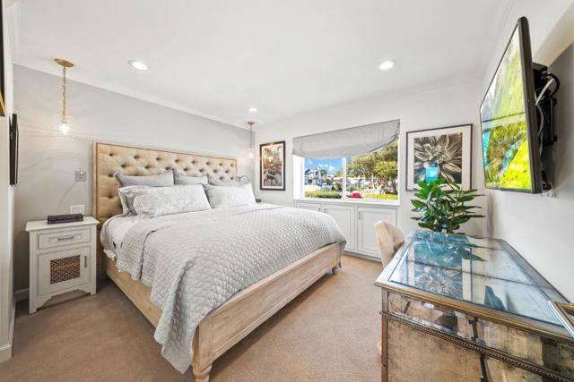 22130 E Cliff Drive, Santa Cruz CA: https://media.crmls.org/mediaz/90a65787-bf17-4df4-9c1d-f3daba3790aa.jpg