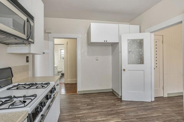 84 S 5th Street, San Jose CA: https://media.crmls.org/mediaz/90a6cd4f-659f-490f-bc7d-f77a4e21cf40.jpg