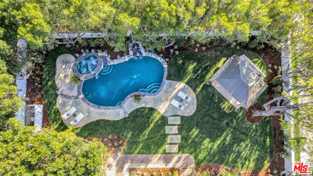 10810 Baile Avenue photo 8