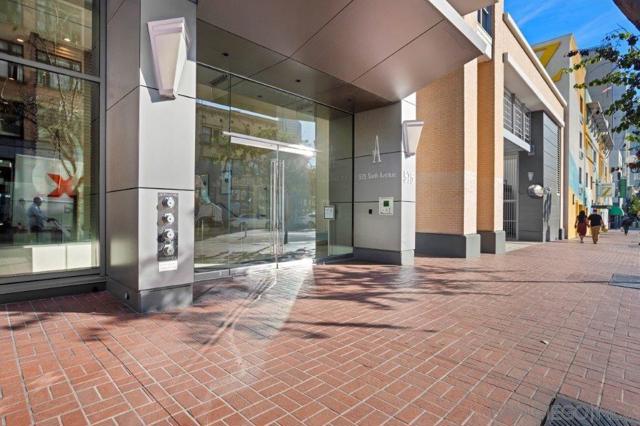 575 6th Avenue, San Diego CA: https://media.crmls.org/mediaz/90a9bcd5-9cdd-4749-93bb-3828ac428a86.jpg