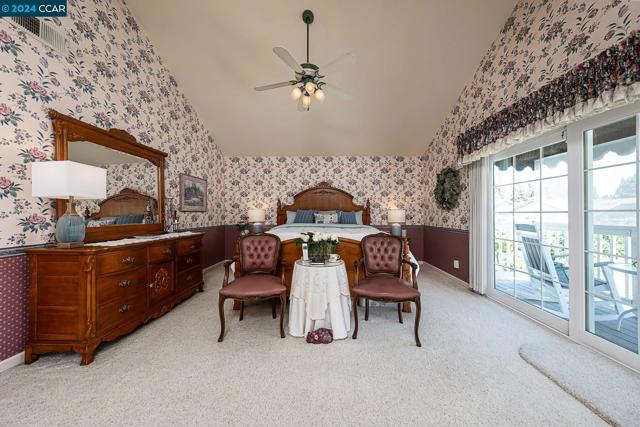 Image 34 of 59 For 604 Lomond Cir