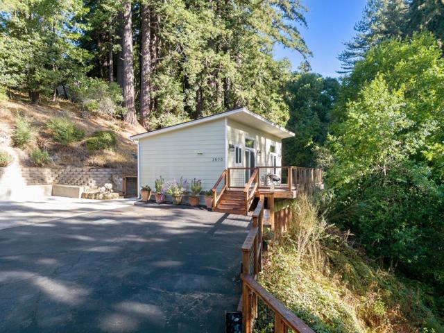 3580 Misty Lane, Aptos CA: https://media.crmls.org/mediaz/90ac77fb-fa0b-41cb-b503-7a3261c45b77.jpg