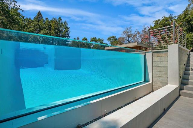 88 Tuscaloosa Avenue, Atherton CA: https://media.crmls.org/mediaz/90acebd0-2fbc-4b32-af39-da166ac3d311.jpg