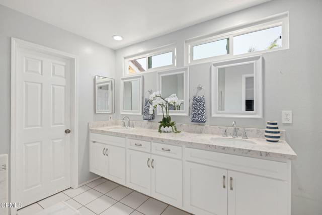 Detail Gallery Image 16 of 25 For 11998 Bubbling Brook St, Moorpark,  CA 93021 - 4 Beds | 2/1 Baths