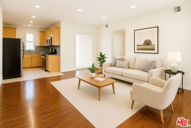 12132 Hart Street, North Hollywood CA: https://media.crmls.org/mediaz/90b0c9e8-bfce-48ff-a13b-d08114334f29.jpg
