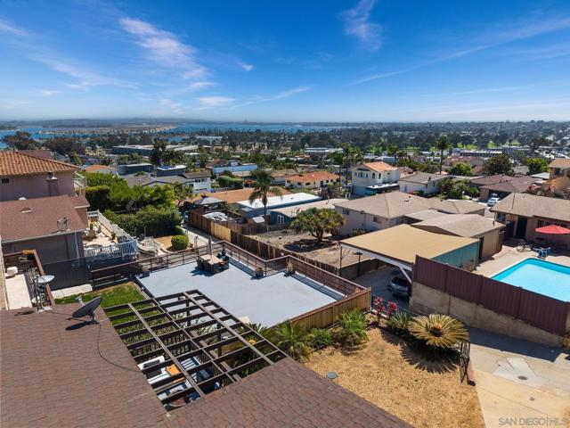 3640 Princeton Ave, San Diego CA: https://media.crmls.org/mediaz/90b164a4-8b88-4721-989f-283ef398be0a.jpg