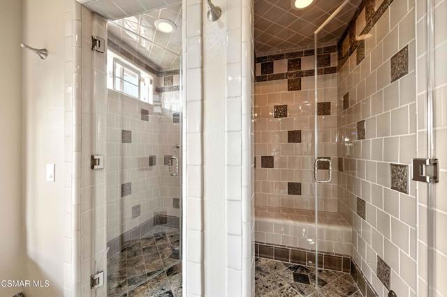 3194 Sunset Hills Boulevard, Thousand Oaks CA: https://media.crmls.org/mediaz/90b3b628-0574-4ed4-9bda-0a082b0c586a.jpg