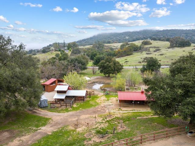 25394 Mesa Grande Rd, Santa Ysabel CA: https://media.crmls.org/mediaz/90b425c5-03b1-4347-8f2f-c8f65732a8a9.jpg