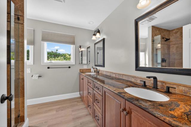 Detail Gallery Image 9 of 31 For 418 Santa Dominga, Solana Beach,  CA 92075 - 4 Beds | 2 Baths