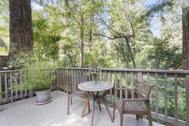345 Saint Francis Drive, Boulder Creek CA: https://media.crmls.org/mediaz/90b615fa-cd07-4fff-b479-02d3ffc24aa3.jpg