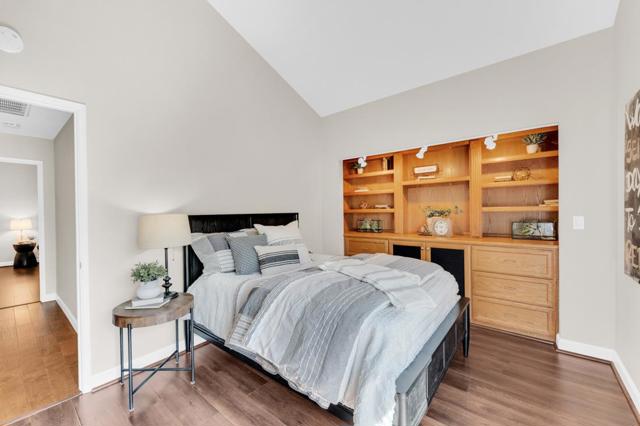 419 Clearview Drive, Los Gatos CA: https://media.crmls.org/mediaz/90b69983-0c66-479b-af56-a9692082aaf0.jpg