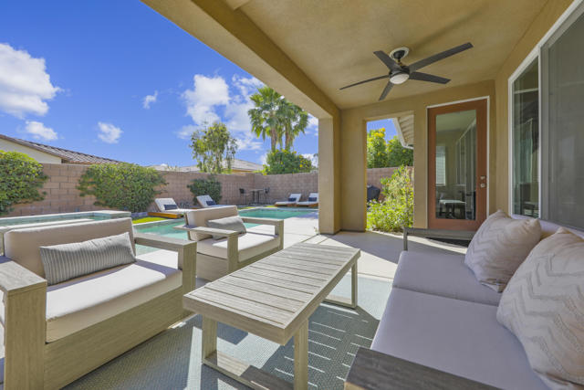 43402 Hazelton Lane, Indio, CA 92203