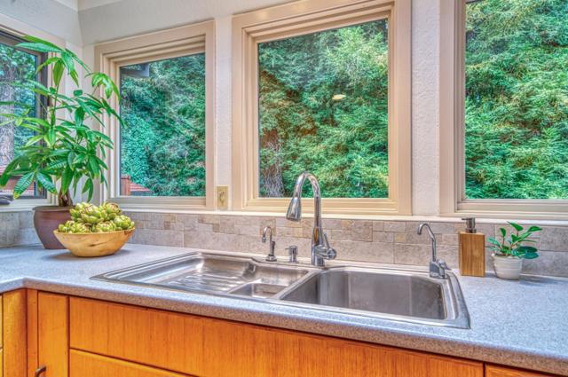 9013 Rhodes Avenue, Aptos CA: https://media.crmls.org/mediaz/90b7d864-8b14-4a1d-8d12-ed80ab3ab6bd.jpg