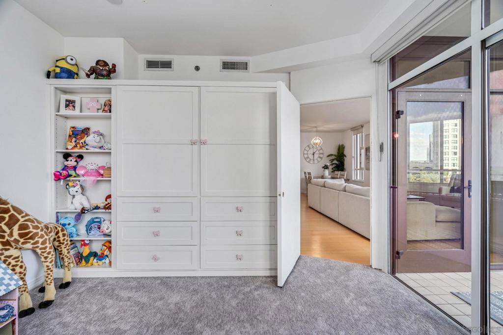 700 Harbor Dr - photo 13