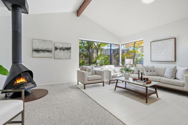 1190 Flying Fish Street, Foster City CA: https://media.crmls.org/mediaz/90b8b846-c0ce-47a1-a4fc-3a759f2fa5f4.jpg