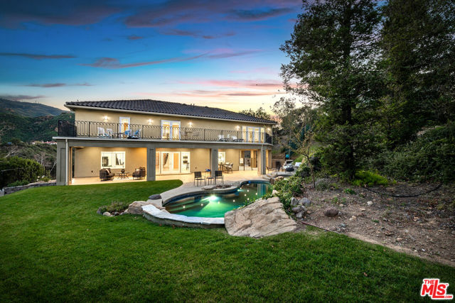 29677 Mulholland Highway, Agoura Hills CA: https://media.crmls.org/mediaz/90b9206f-bd28-4236-91b2-5cf4212fb139.jpg