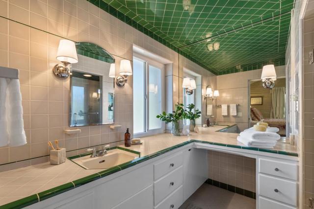 690 Torwood Lane, Los Altos CA: https://media.crmls.org/mediaz/90b949ae-cdd3-44be-878c-c949b457ae87.jpg