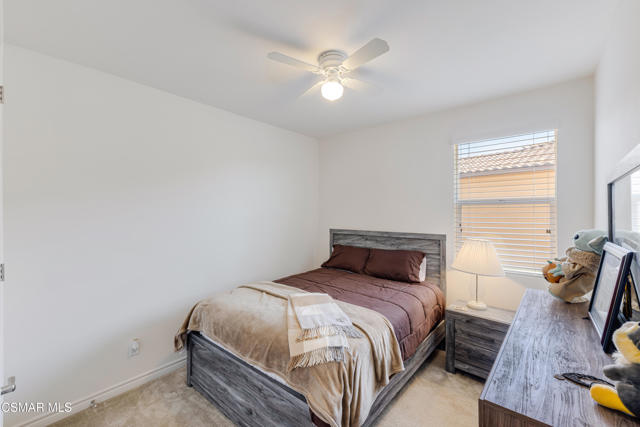 12809 Lone Trail Court, Moorpark CA: https://media.crmls.org/mediaz/90b9777d-89c7-46f4-950c-6cca16eb4794.jpg