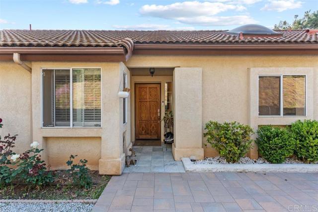 Detail Gallery Image 3 of 32 For 13311 Hillstar Ln, Valley Center,  CA 92082 - 3 Beds | 2 Baths