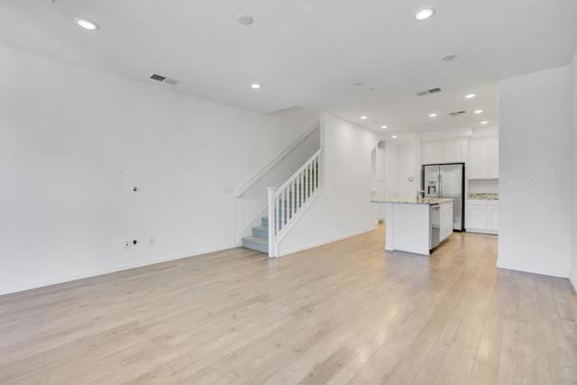 2580 Gimelli Way, San Jose CA: https://media.crmls.org/mediaz/90ba5ac4-e91c-4ceb-a293-2814824674bb.jpg