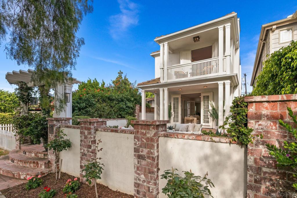 261 G Ave