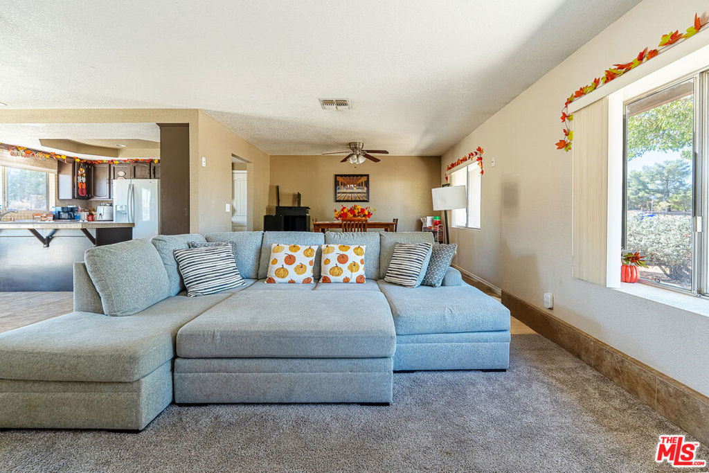 MLS #25619757 image #9