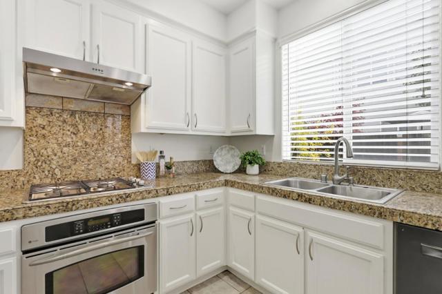 4790 Canela Way, San Jose CA: https://media.crmls.org/mediaz/90beecc0-9c5f-4911-b44b-ebfae3c49ec7.jpg