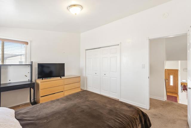 1958 Milford Place, El Cajon CA: https://media.crmls.org/mediaz/90bf091d-8870-4825-8700-2205e0da5e63.jpg