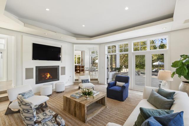 Detail Gallery Image 6 of 26 For 7891 Muirfield Way, Rancho Santa Fe,  CA 92067 - 6 Beds | 8/2 Baths