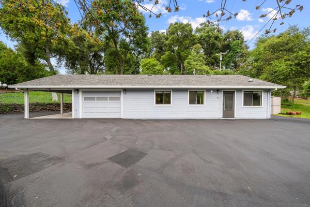 18301 Idylwild Road, Los Gatos CA: https://media.crmls.org/mediaz/90c00d25-92c3-4b4d-baae-1abd42fb7d03.jpg
