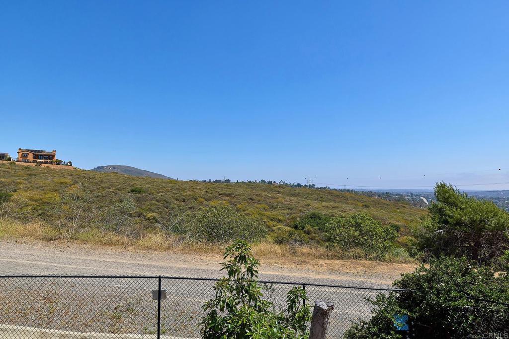 7118 El Fuerte Street - photo 16