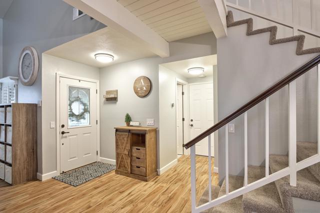 2258 Charise St, Escondido CA: https://media.crmls.org/mediaz/90c26785-eef6-408b-9c3b-ed56110226ad.jpg