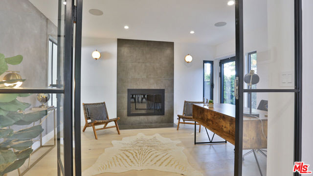 842 S Ogden Drive, Los Angeles CA: https://media.crmls.org/mediaz/90c296a8-a613-40a6-ab7b-265edcdd5fd6.jpg
