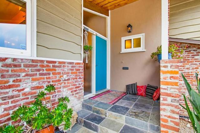 Detail Gallery Image 4 of 62 For 5484 Redding Rd, San Diego,  CA 92115 - 3 Beds | 2/1 Baths