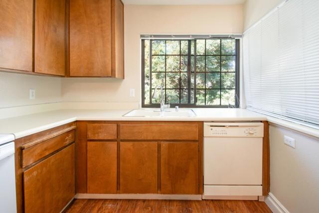 421 Colony Cove Drive, San Jose CA: https://media.crmls.org/mediaz/90c2dffd-c52a-4297-b585-61b23a06f2c8.jpg