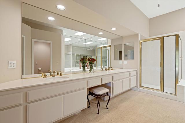 57 Pine Valley Drive, Rancho Mirage CA: https://media.crmls.org/mediaz/90c32905-37da-4dd0-8978-5e49759c536c.jpg