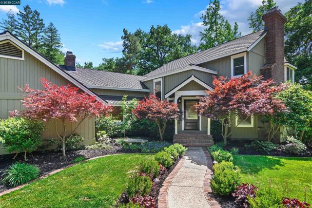 2140 Hidden Oak Dr, Danville CA: https://media.crmls.org/mediaz/90c3da11-8f5f-4f57-9d3c-fd96246060b3.jpg